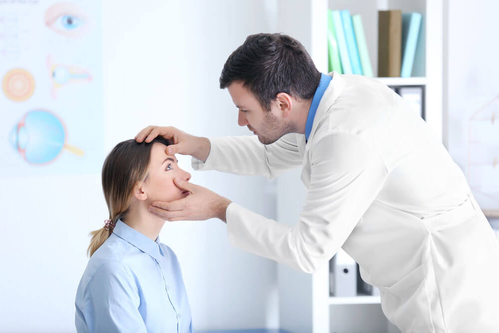 Erhöhter Augeninnendruck: Symptome und Behandlung
